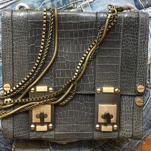 Alexisuospny gray bag purse with gold color detail